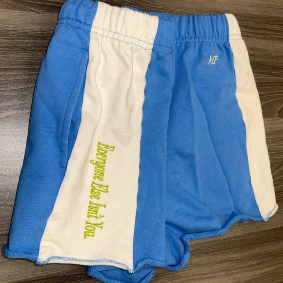 MAYFAIR 2 PC SET Hoodie Cropped + Sweatshorts Everyone Else Isn't You Size S/XS - Picture 11 of 16